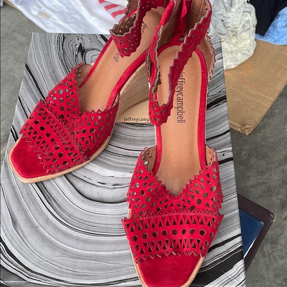 Jeffrey Campbell Red Wedge Sandal sz 8